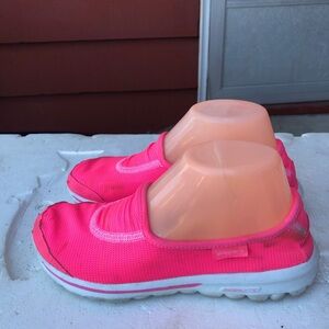 Skechers 13514 Women’s Hot Pink Slip-On Shoes Size 6.5